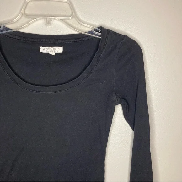4/$10 - Y2K Aeropostale Long Sleeve Scoop-Neck Top - Picture 2 of 7
